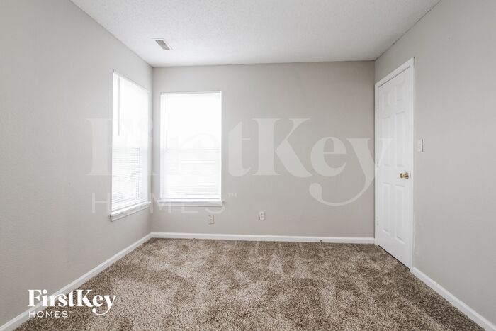 Building Photo - 3265 Blue Ash Ln