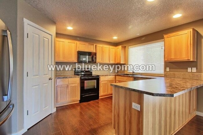 Building Photo - 3 Bed, 2 Bath Home in Battle Ground