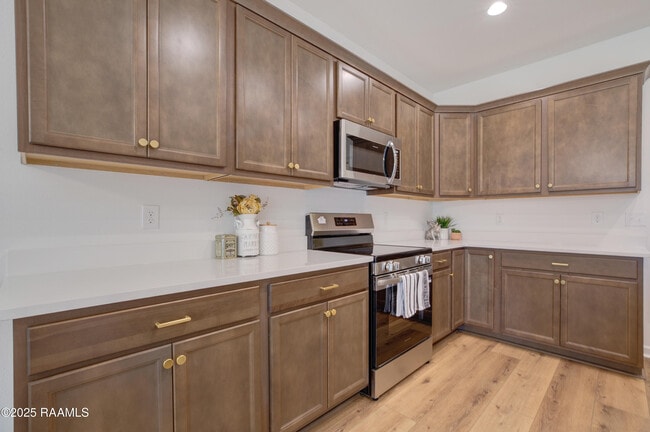 Building Photo - 209 Tatum Ln