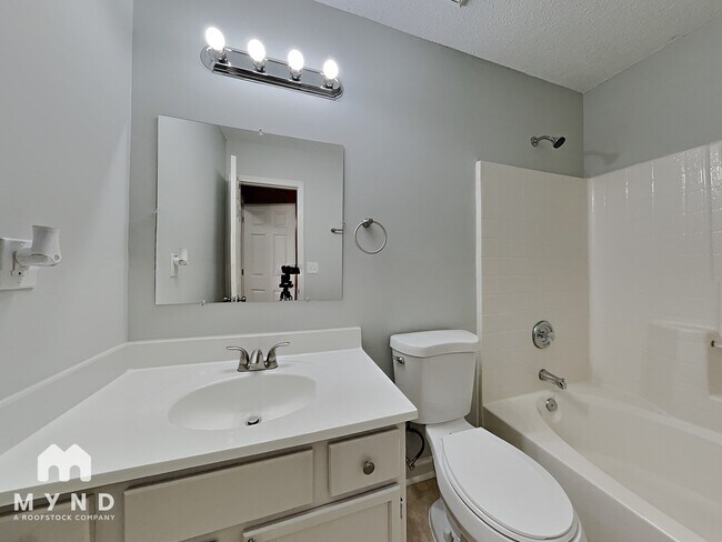 Building Photo - 2314 Hope Valley Ln