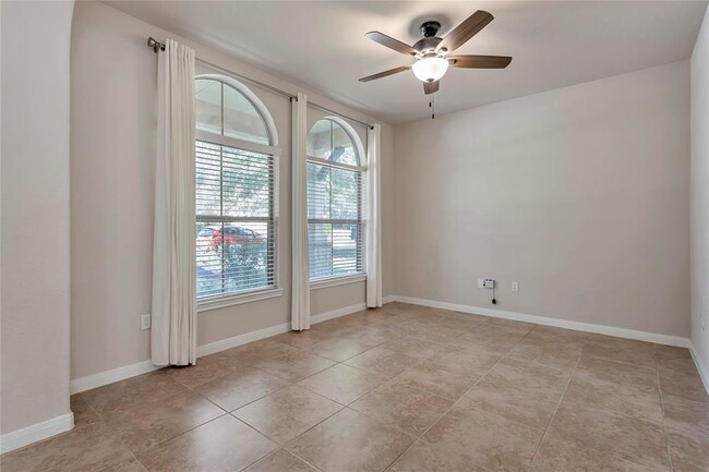 Building Photo - 209 Highland Horizon