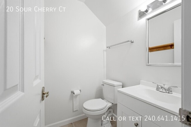 Building Photo - 20 Sour Cherry Ct