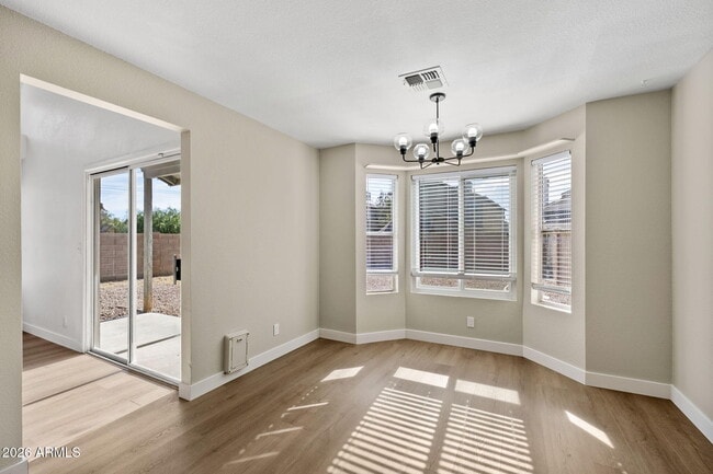 Building Photo - 1811 S 39th St