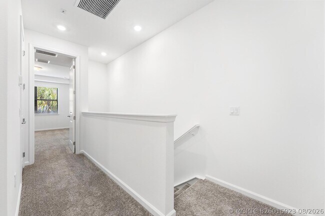 Building Photo - 4333 Efendi Dr