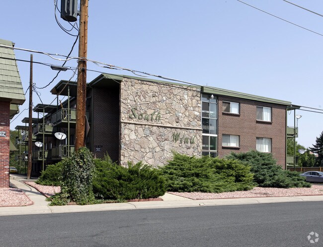 Building Photo - Southwind Apartments