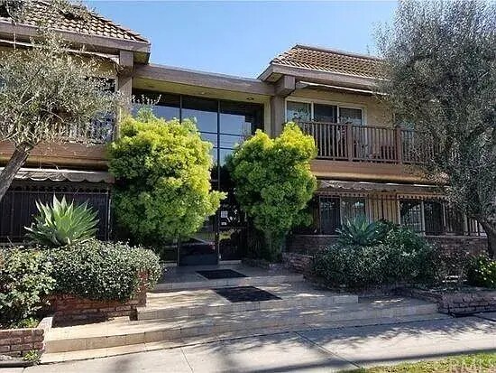 Primary Photo - 2852 Sawtelle Blvd