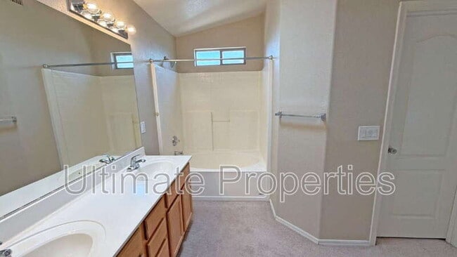 Building Photo - 8419 W Salter Dr