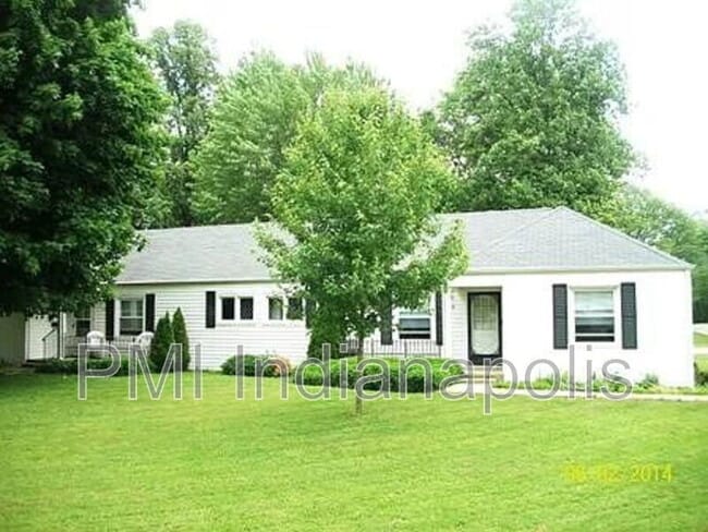 Primary Photo - 208 Donnelly Dr