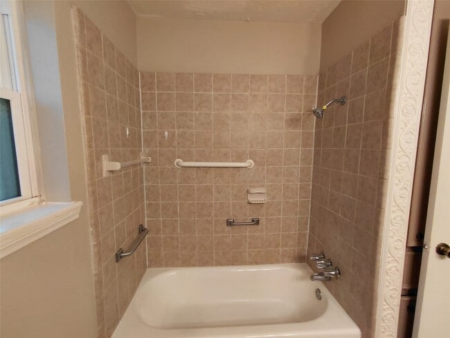 Building Photo - 23111 Lone Wolf Trail