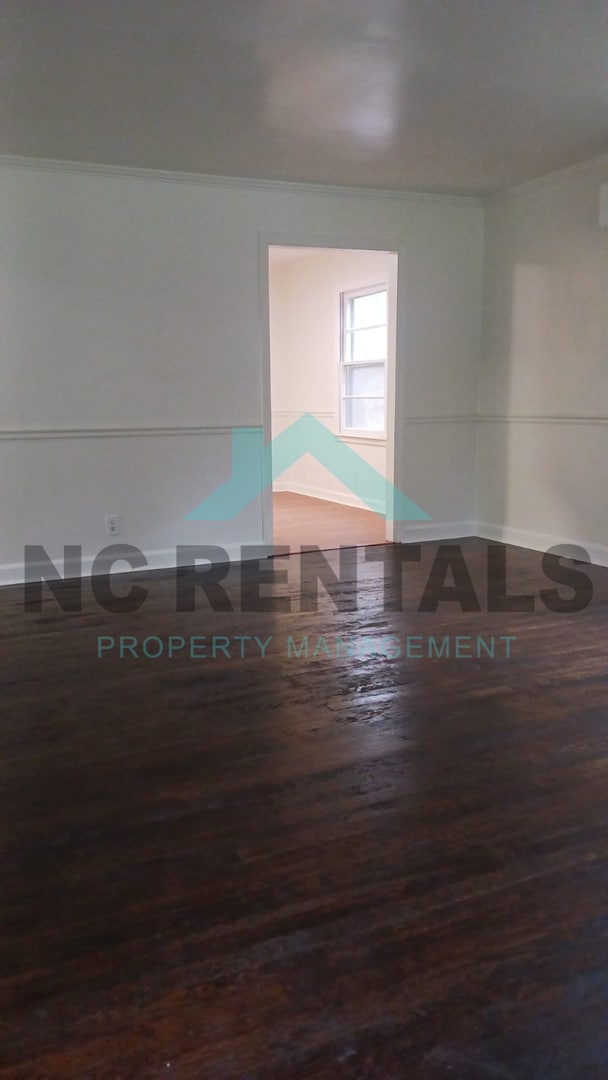 Building Photo - 3216 Hursey St