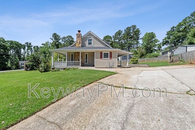 Building Photo - 255 Silver Maple Rd