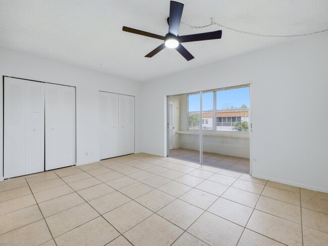 Building Photo - 6289 Lear Dr