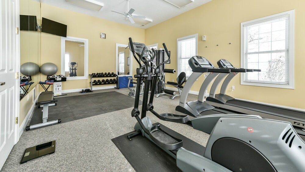 Fitness center - 415 Stockton Rdg