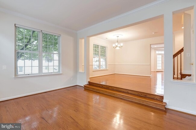 Building Photo - 22948 Fanshaw Square