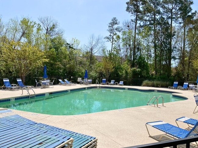 Building Photo - 147 Olde Towne Way