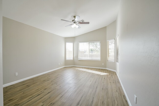 Building Photo - 24616 N 65th Ave