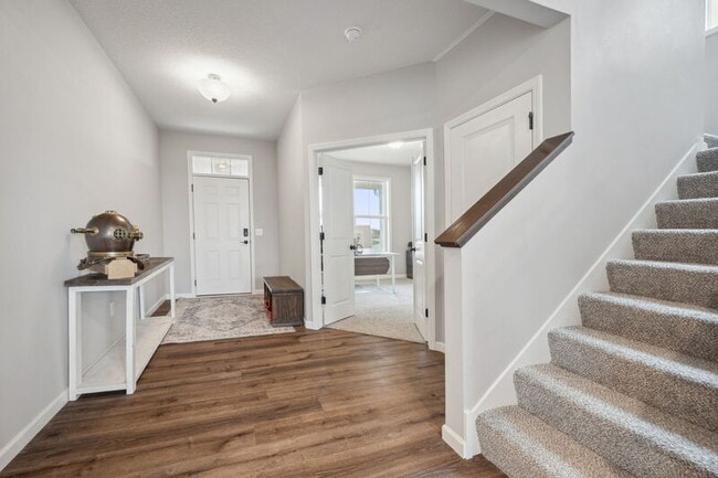 Building Photo - 2442 Buffalo Ridge Dr