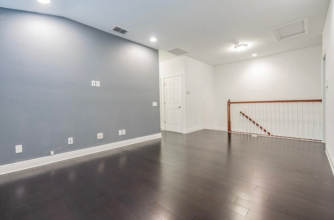 Building Photo - 11617 Crowned Sparrow Ln