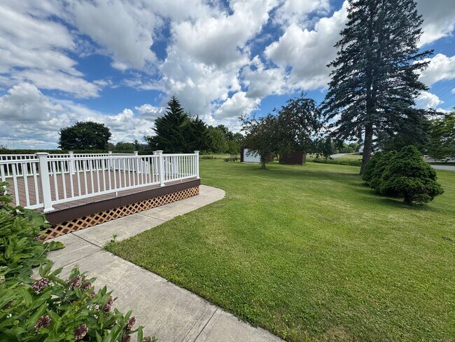 Building Photo - Charming 3 bedroom home for rent.