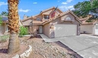Building Photo - STUNNING 4 BEDROOM 3 BATH, 2 STORY HOME WI...