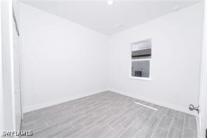 Building Photo - 1249 Bari St E