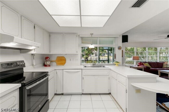 Building Photo - 751 Orchid Ct