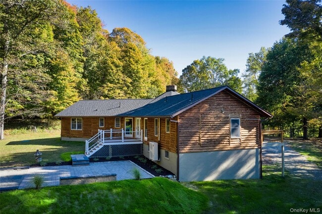 Building Photo - 568 Oak Summit Rd