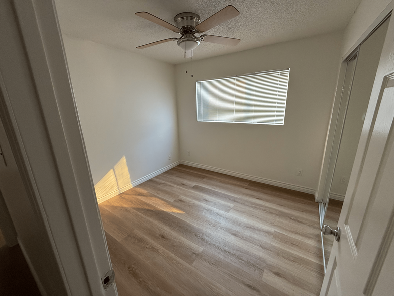 Bedroom 1 - 525 Jacmar Dr