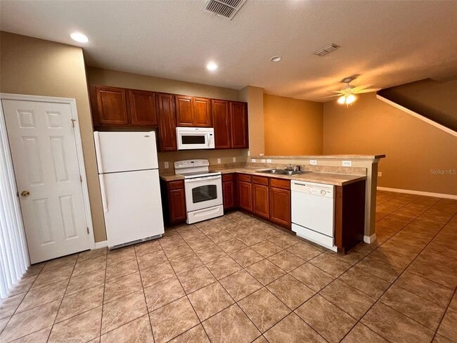 Building Photo - 7602 Long Island Dr