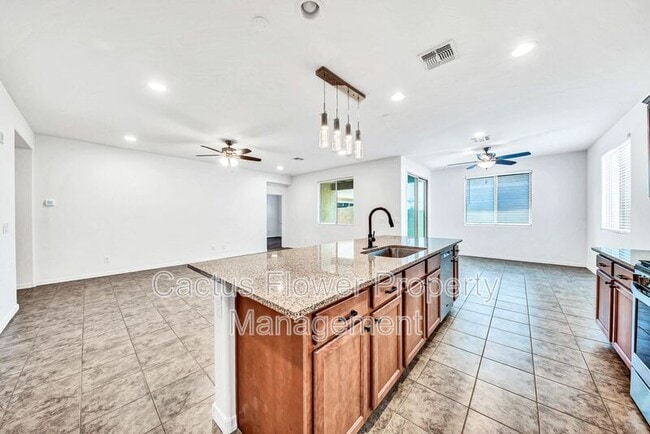 Building Photo - 9751 E Palladium Dr