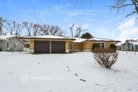 Building Photo - 1516 Churchill Rd