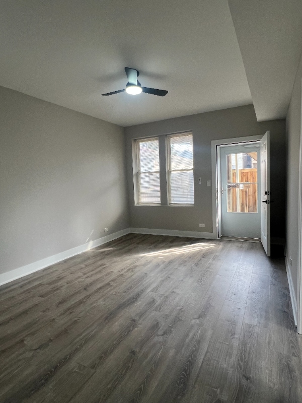 Building Photo - 931 W 34th Pl