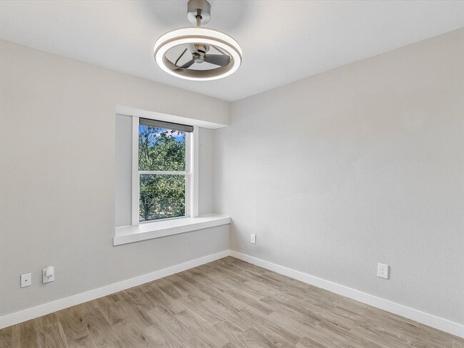 Building Photo - 10310 Bilbrook Pl