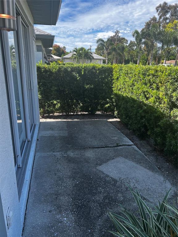 Building Photo - 1940 Debbie St