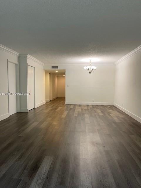 Building Photo - 321 Lakeview Dr