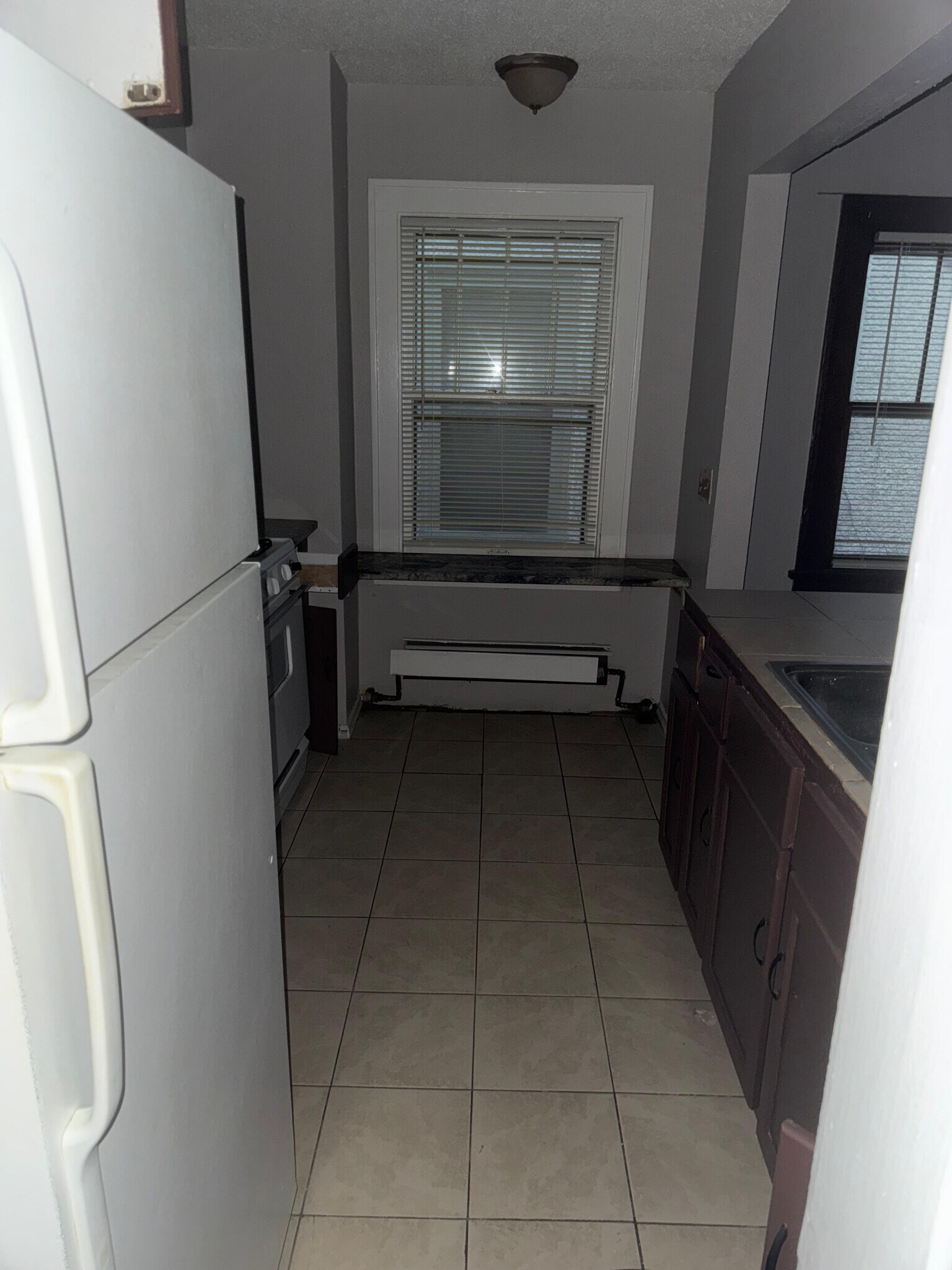 Building Photo - 3233 Chicago Ave