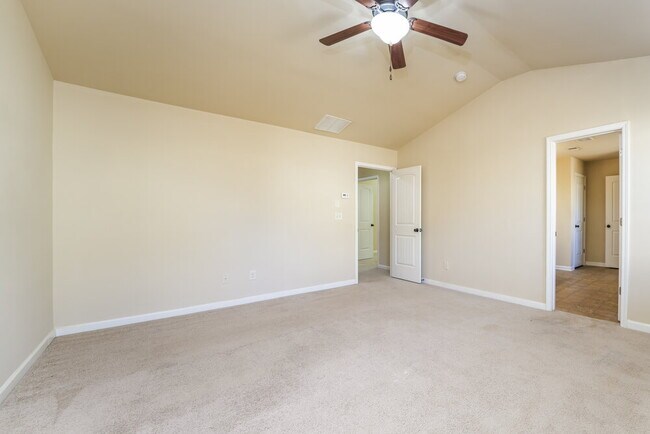 Building Photo - 2345 Morgan Farm Dr