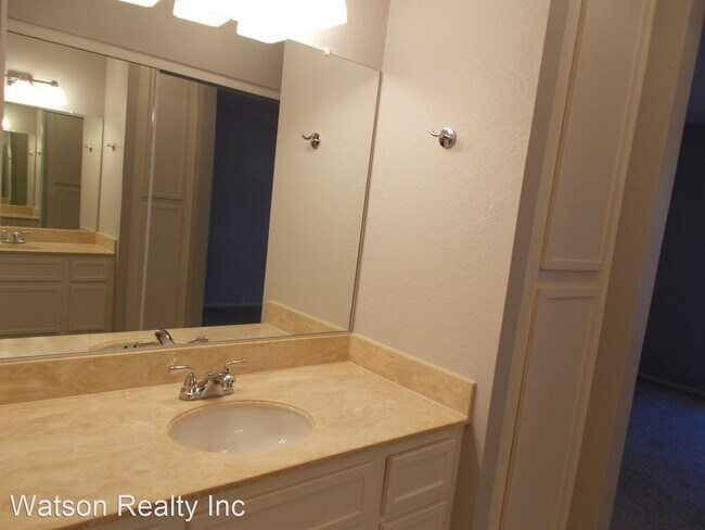 Building Photo - 2 br, 2 bath House - 13034 Wimberly Square...