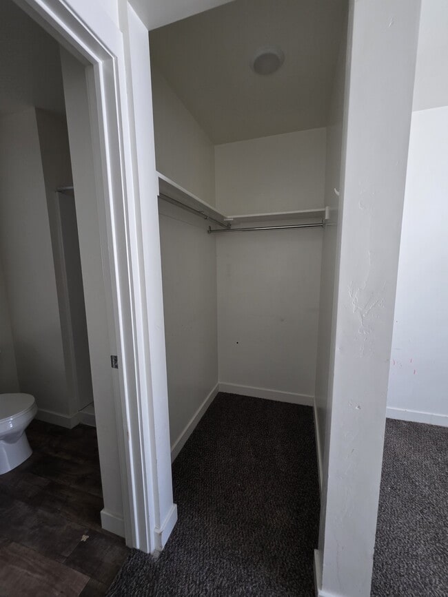 Building Photo - 4193 W High Gallery Ct