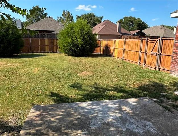 Building Photo - 5013 Goldenrod Dr