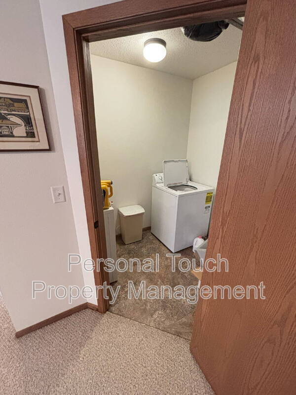 Building Photo - 2380 5th St W