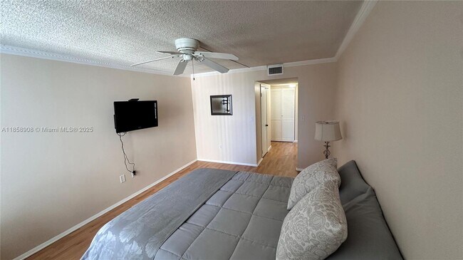 Building Photo - 2750 NE 183rd St