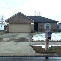 Building Photo - Northside 3 Bedroom 2 Bath House!