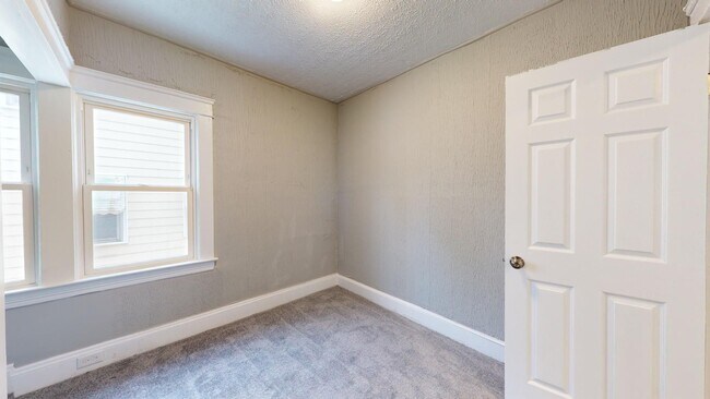 Building Photo - 3465 W.56th