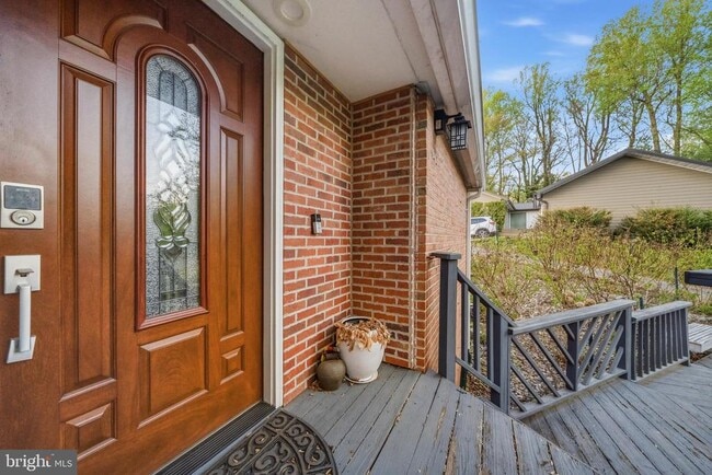 Building Photo - 9416 Holbrook Ln