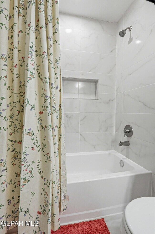 Building Photo - 13808 Paseo Sereno Dr