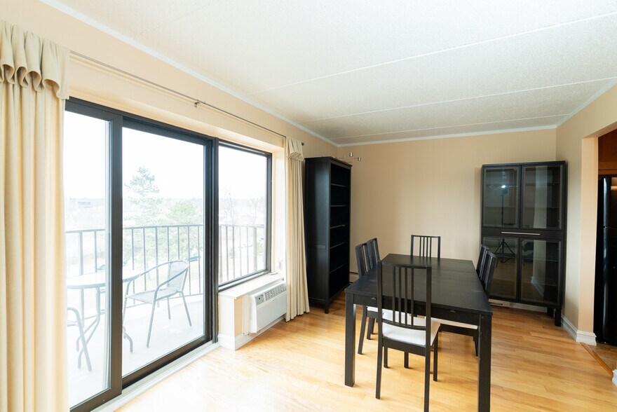 Building Photo - 35300 Woodward Ave