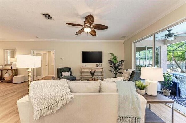 Building Photo - 6349 Royal Tern Cir
