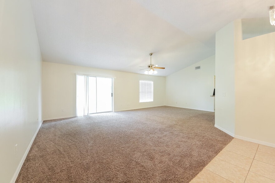 Building Photo - 2556 Coachbridge Ct