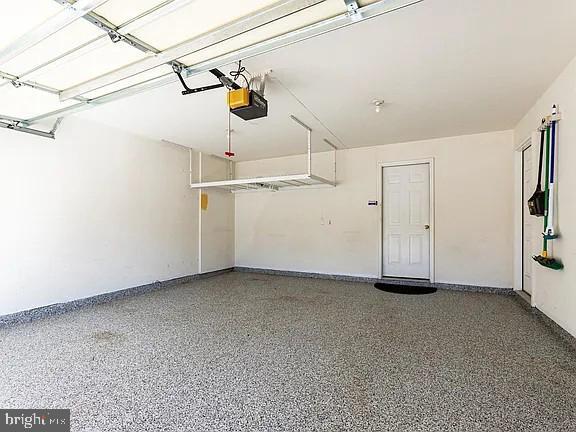 Building Photo - 13642 Cedar Run Ln